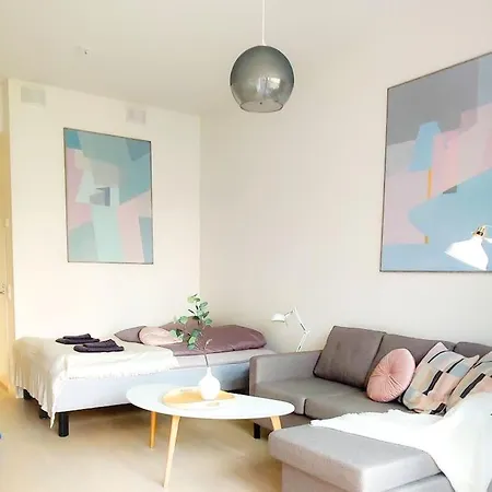 Apartment New Pastel Near Helsinki Airport In Kivistoe Vantaa