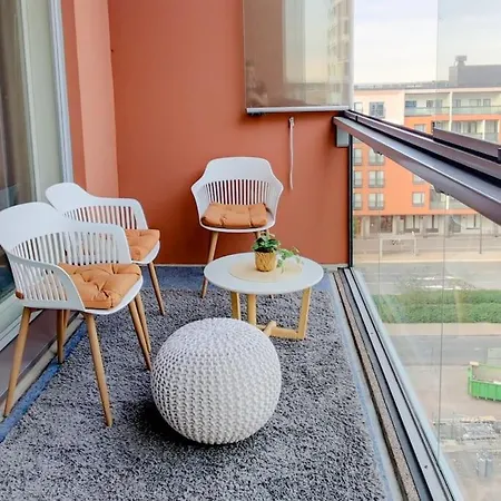 New Pastel Near Helsinki Airport In Kivistoe Apartment *